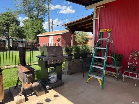 Exterior - 1901 Hull St, Clovis, NM 88101 photo 15 of 18