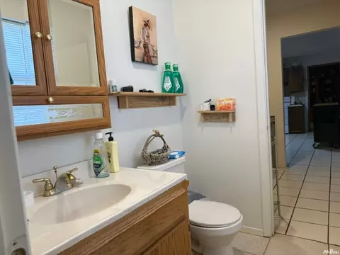 Bath - 1901 Hull St, Clovis, NM 88101 photo 2 of 2
