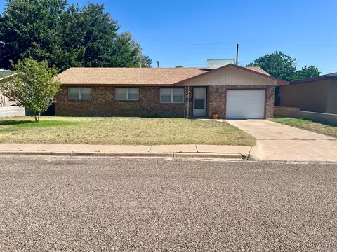 244 Oklahoma Dr, Portales, NM 88130