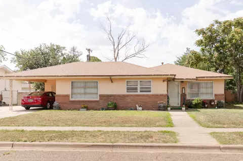 Exterior - 213 W Christopher Dr, Clovis, NM 88101 photo 6 of 12
