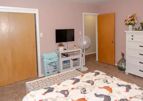 Bedroom - 213 W Christopher Dr, Clovis, NM 88101 photo 4 of 12