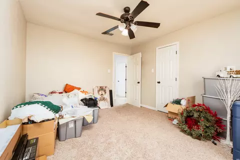 Bedroom - 3752 Glenfield Dr, Clovis, NM 88101 photo 5 of 6