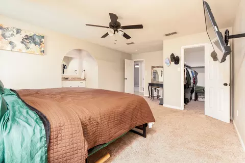 Bedroom - 3752 Glenfield Dr, Clovis, NM 88101 photo 2 of 6