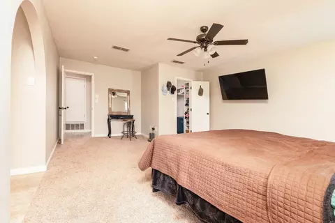 Bedroom - 3752 Glenfield Dr, Clovis, NM 88101 photo 3 of 6