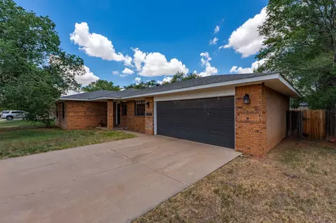 Exterior - 3752 Glenfield Dr, Clovis, NM 88101 photo 2 of 10