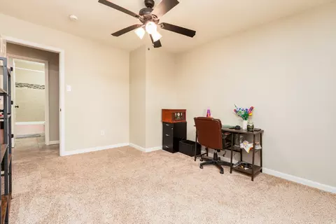 Bedroom - 3752 Glenfield Dr, Clovis, NM 88101 photo 4 of 6