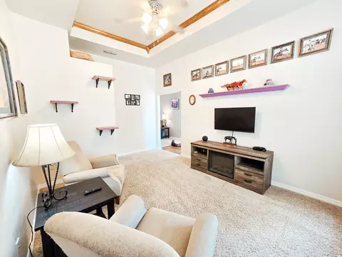 Living - 112 Adkins Ct, Clovis, NM 88101 photo 1 of 6