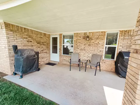 Exterior - 112 Adkins Ct, Clovis, NM 88101 photo 6 of 17