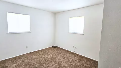 Bedroom - 825 Prairieview Dr, Clovis, NM 88101 photo 5 of 6