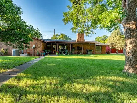 Exterior - 1501 E 21st, Clovis, NM 88101 photo 9 of 21