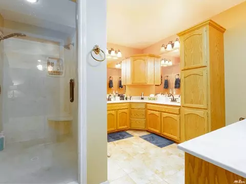 Bath - 1501 E 21st, Clovis, NM 88101 photo 1 of 4