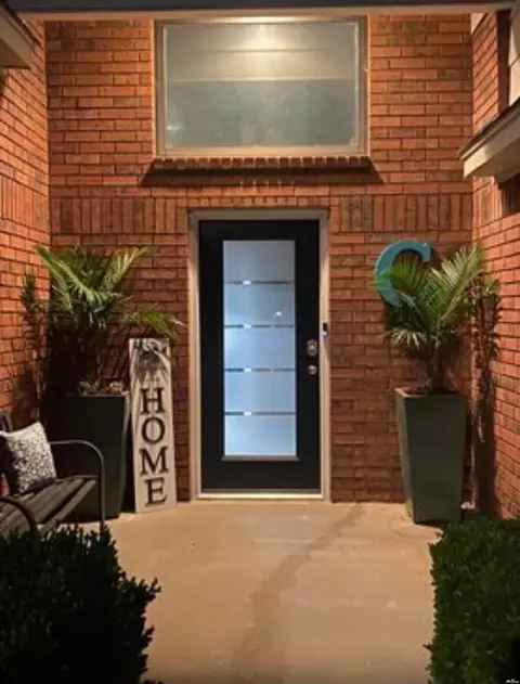 Entry Way - 3809 Nancy Lopez Dr, Clovis, NM 88101 photo 2 of 4