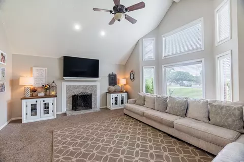 Living - 3809 Nancy Lopez Dr, Clovis, NM 88101 photo 1 of 2