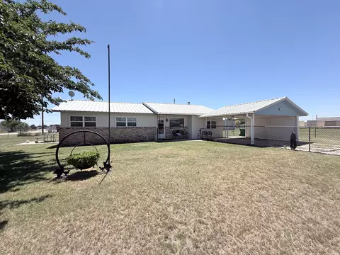 909 Ave B E, Lovington, NM 88260
