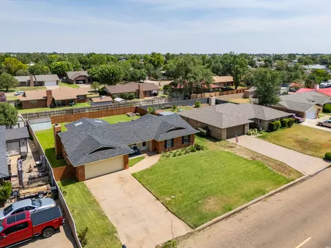 View/Area - 2004 Colonial Pkwy, Clovis, NM 88101 photo 4 of 12