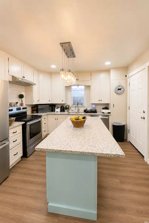 Kitchen - 1437 Sheldon St, Clovis, NM 88101 photo 1 of 3