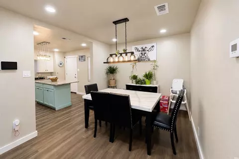 Dining - 1437 Sheldon St, Clovis, NM 88101 photo 2 of 2