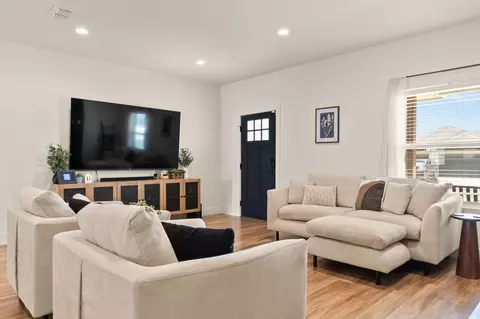 Living - 228 Abbey, Clovis, NM 88101 photo 6 of 6