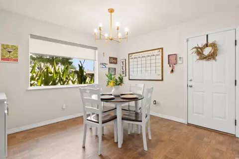Dining - 2556 Sharondale Dr, Clovis, NM 88101 photo 2 of 2