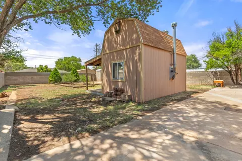 Exterior - 3004 Sheldon St, Clovis, NM 88101 photo 3 of 4