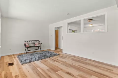 Living - 3004 Sheldon St, Clovis, NM 88101 photo 1 of 5