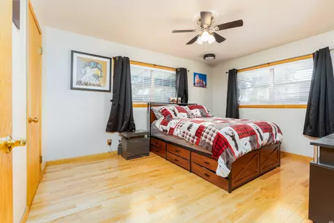 Bedroom - 105 W Christopher Dr W, Clovis, NM 88101 photo 4 of 6