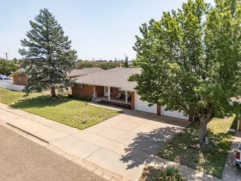 View/Area - 105 W Christopher Dr W, Clovis, NM 88101 photo 2 of 6