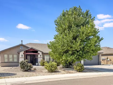 1733 Highwood Ave, Hobbs, NM 88240