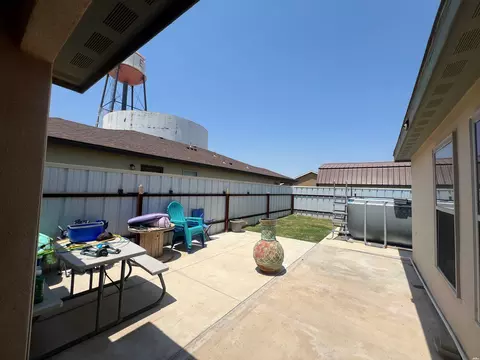 Exterior - 1711 Berkeley Ln, Eunice, NM 88231 photo 6 of 8