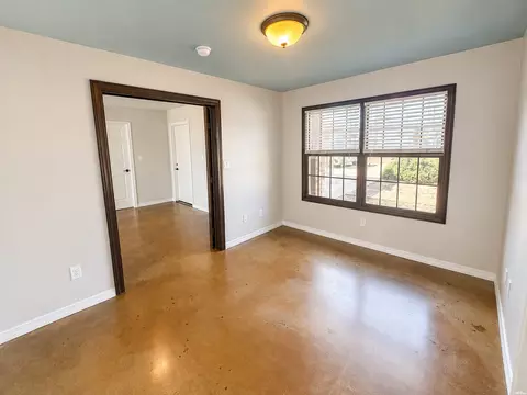 Living - 2005 Kearny Blvd, Clovis, NM 88101 photo 11 of 12
