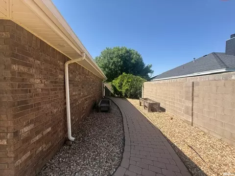 Exterior - 2005 Kearny Blvd, Clovis, NM 88101 photo 5 of 5
