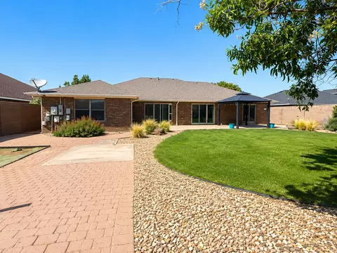 Exterior - 2005 Kearny Blvd, Clovis, NM 88101 photo 2 of 5