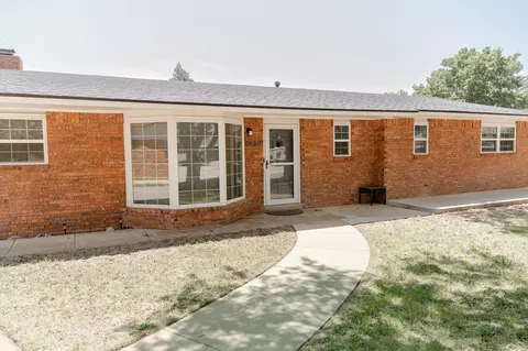 Exterior - 1620 Claremont Ter, Clovis, NM 88101 photo 6 of 26