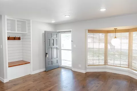 Entry Way - 1620 Claremont Ter, Clovis, NM 88101 photo 1 of 1