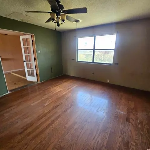 Living - 3105 Mandell Cir, Clovis, NM 88101 photo 1 of 9