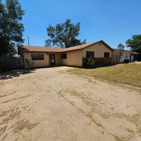 Exterior - 3105 Mandell Cir, Clovis, NM 88101 photo 10 of 11