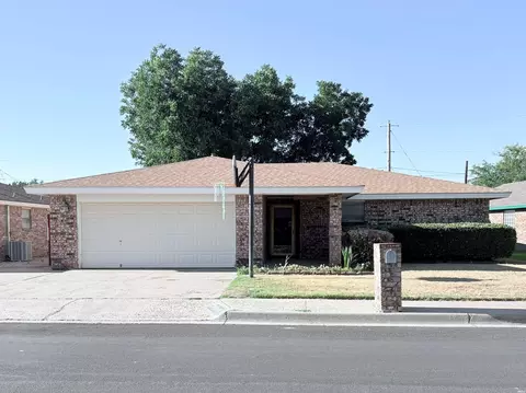 1401 Caprock St, Hobbs, NM 88240