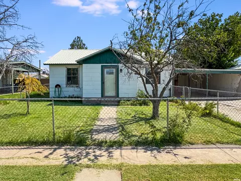 615 W E Ave, Lovington, NM 88260