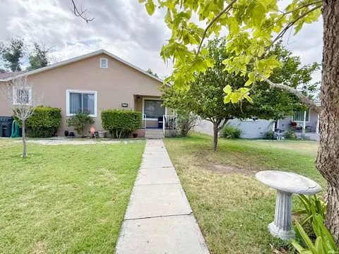 409 S Ash St S, Carlsbad, NM 88220