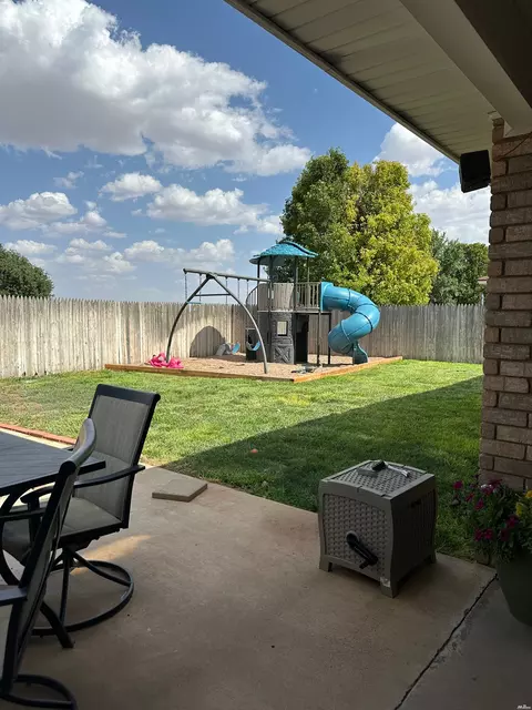 Exterior - 4101 Mariah Dr, Clovis, NM 88101 photo 3 of 8