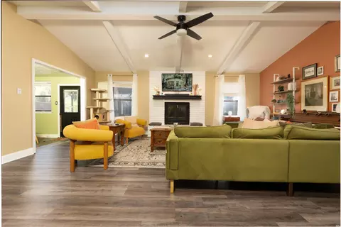 Living - 3804 Nancy Lopez Dr, Clovis, NM 88101 photo 2 of 3
