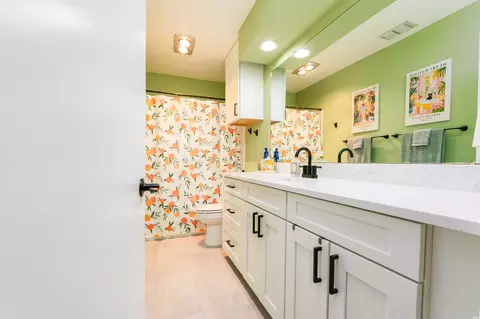 Bath - 3804 Nancy Lopez Dr, Clovis, NM 88101 photo 3 of 3