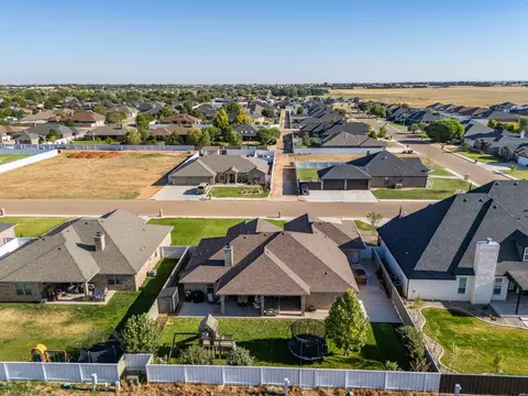 View/Area - 2225 Amanda Ln, Clovis, NM 88101 photo 7 of 9