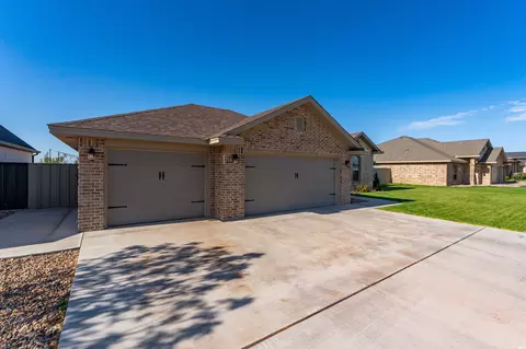 Exterior - 2225 Amanda Ln, Clovis, NM 88101 photo 7 of 12