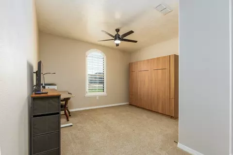 Bedroom - 2225 Amanda Ln, Clovis, NM 88101 photo 7 of 9