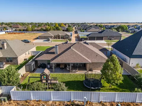 View/Area - 2225 Amanda Ln, Clovis, NM 88101 photo 4 of 9