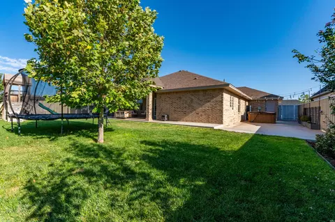 Exterior - 2225 Amanda Ln, Clovis, NM 88101 photo 12 of 12