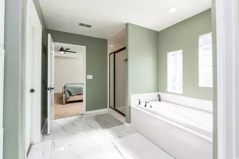 Entry Way - 2225 Amanda Ln, Clovis, NM 88101 photo 2 of 2