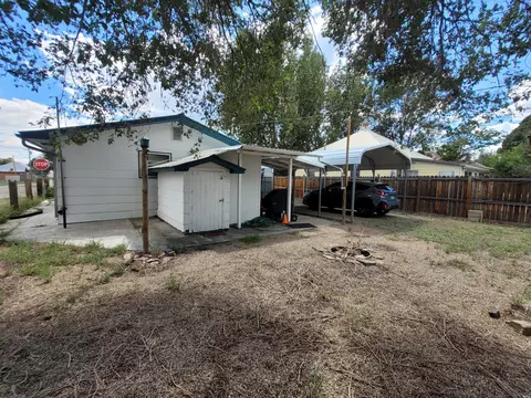 Exterior - 340 E 3rd Ave, Raton, NM 87740 photo 2 of 4