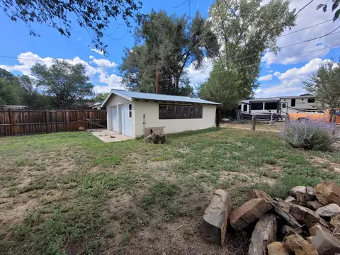 Exterior - 340 E 3rd Ave, Raton, NM 87740 photo 4 of 4